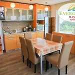 Apartment Evergreen Vlas Sud *